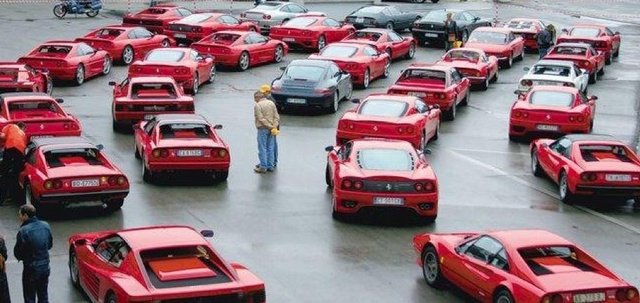 Embouteillage-Ferrari